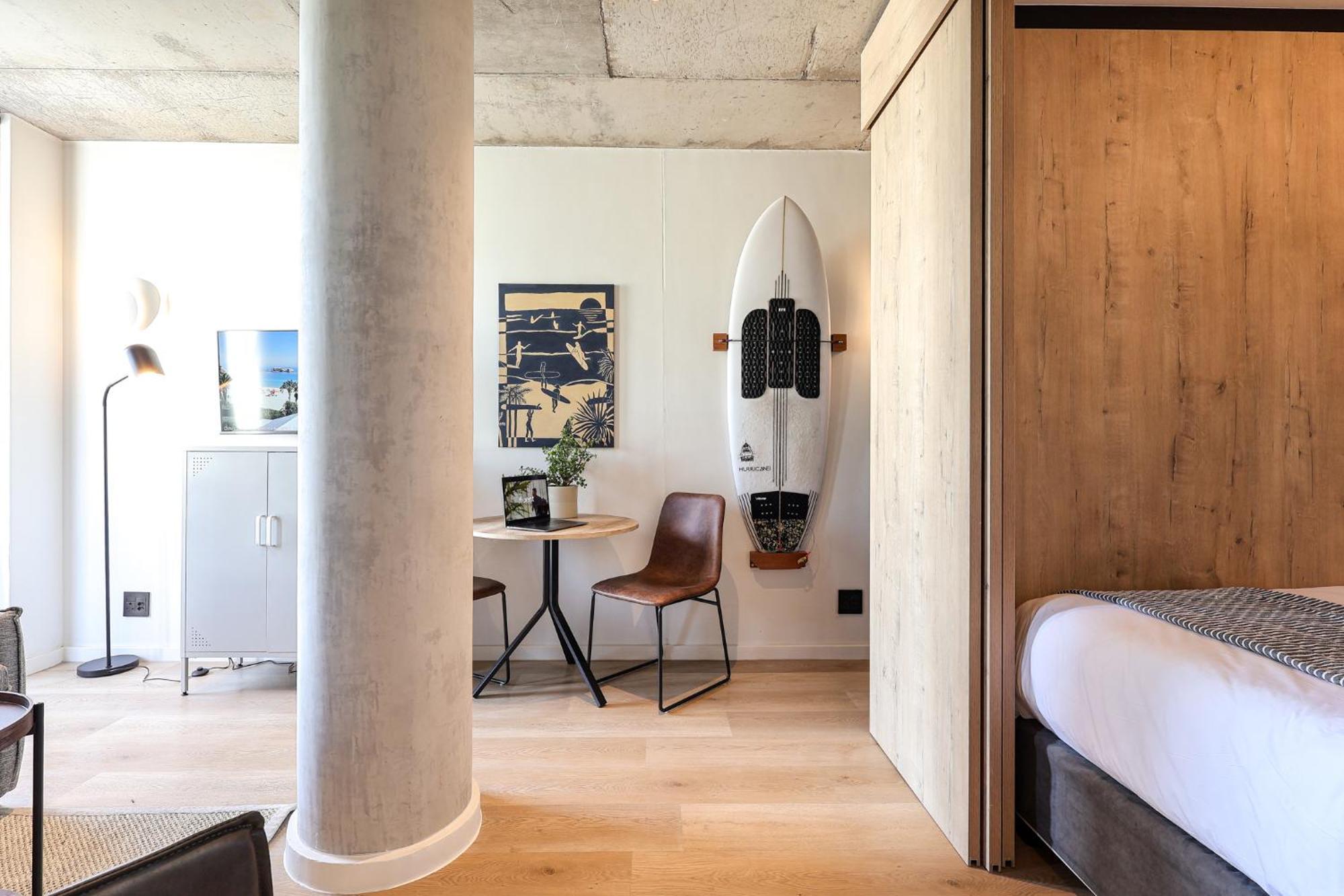 Apartment Three43 On B - Fluent Serviced Cape Town