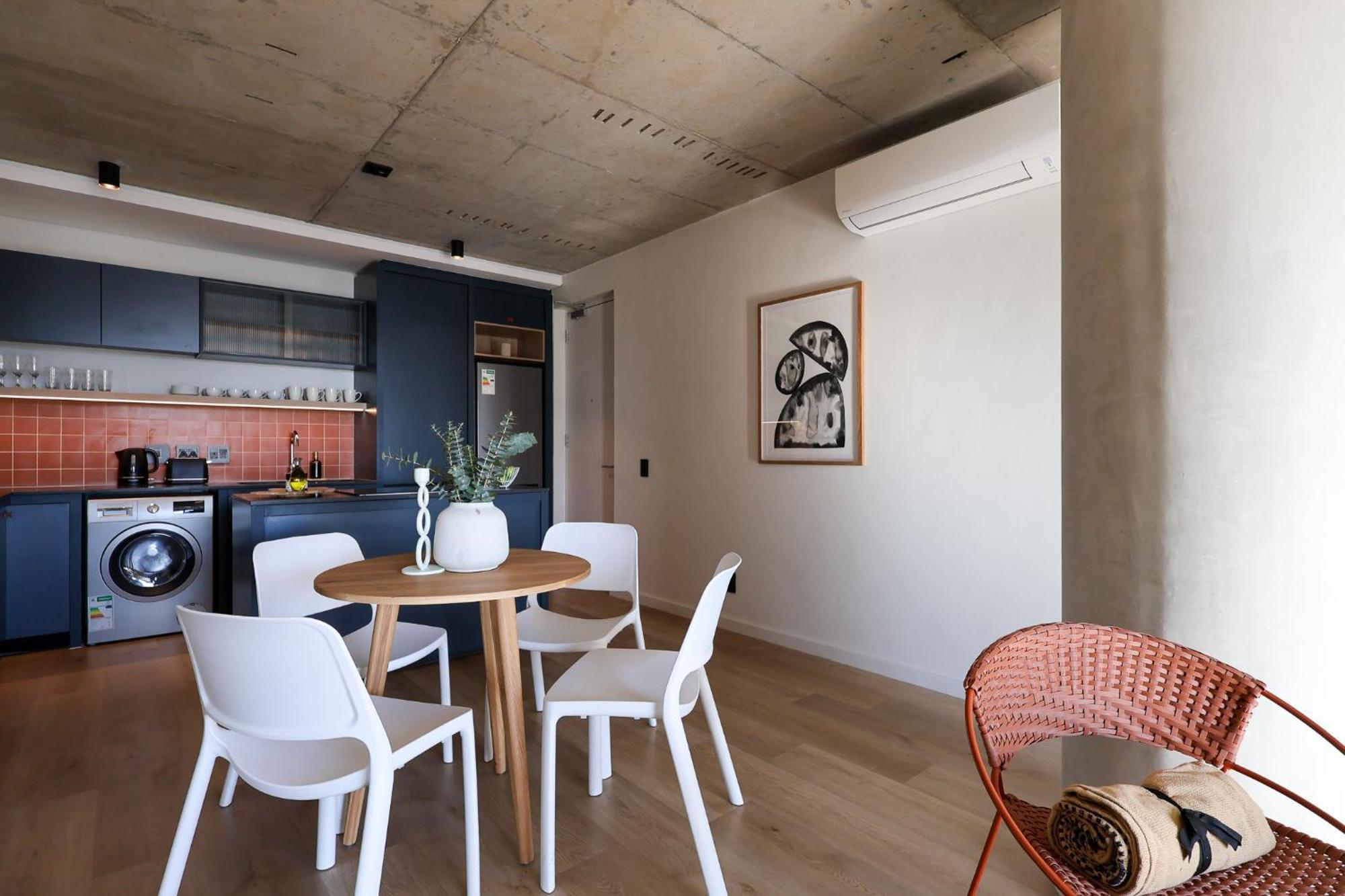 Three43 On B - Fluent Serviced Apartment *